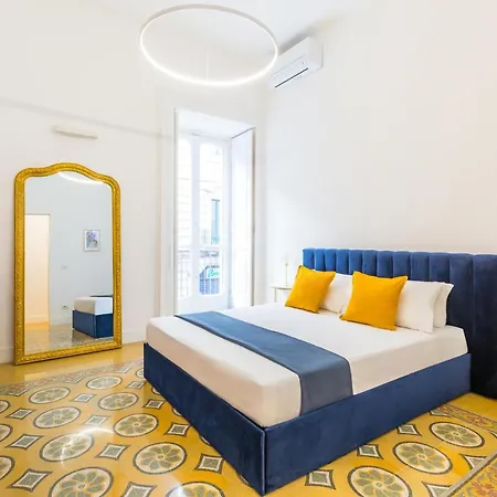 Piazza Amedeo Stylish Apartment By Wonderful Italy Nápoles Exterior foto